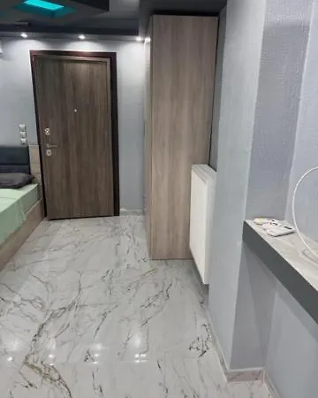 Monasthrioy Pallas 2 By Makhome 아파트 테살로니키