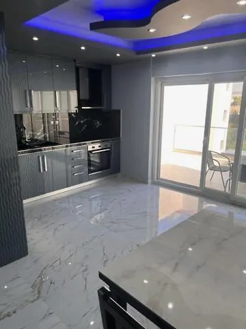 Monasthrioy Pallas 2 By Makhome * סלוניקי